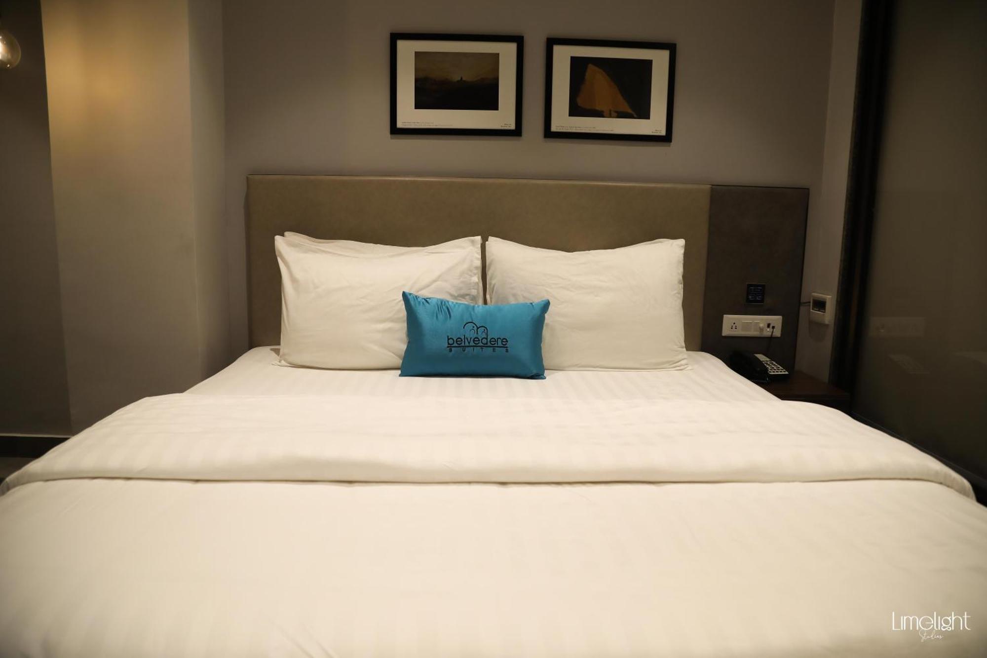 Belvedere Suites Greater Noida Esterno foto