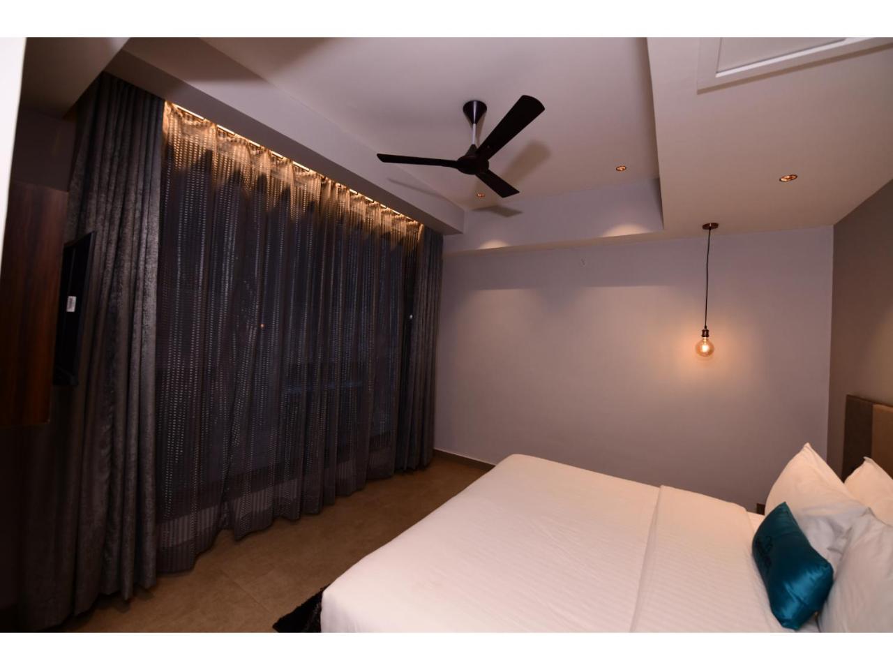 Belvedere Suites Greater Noida Esterno foto